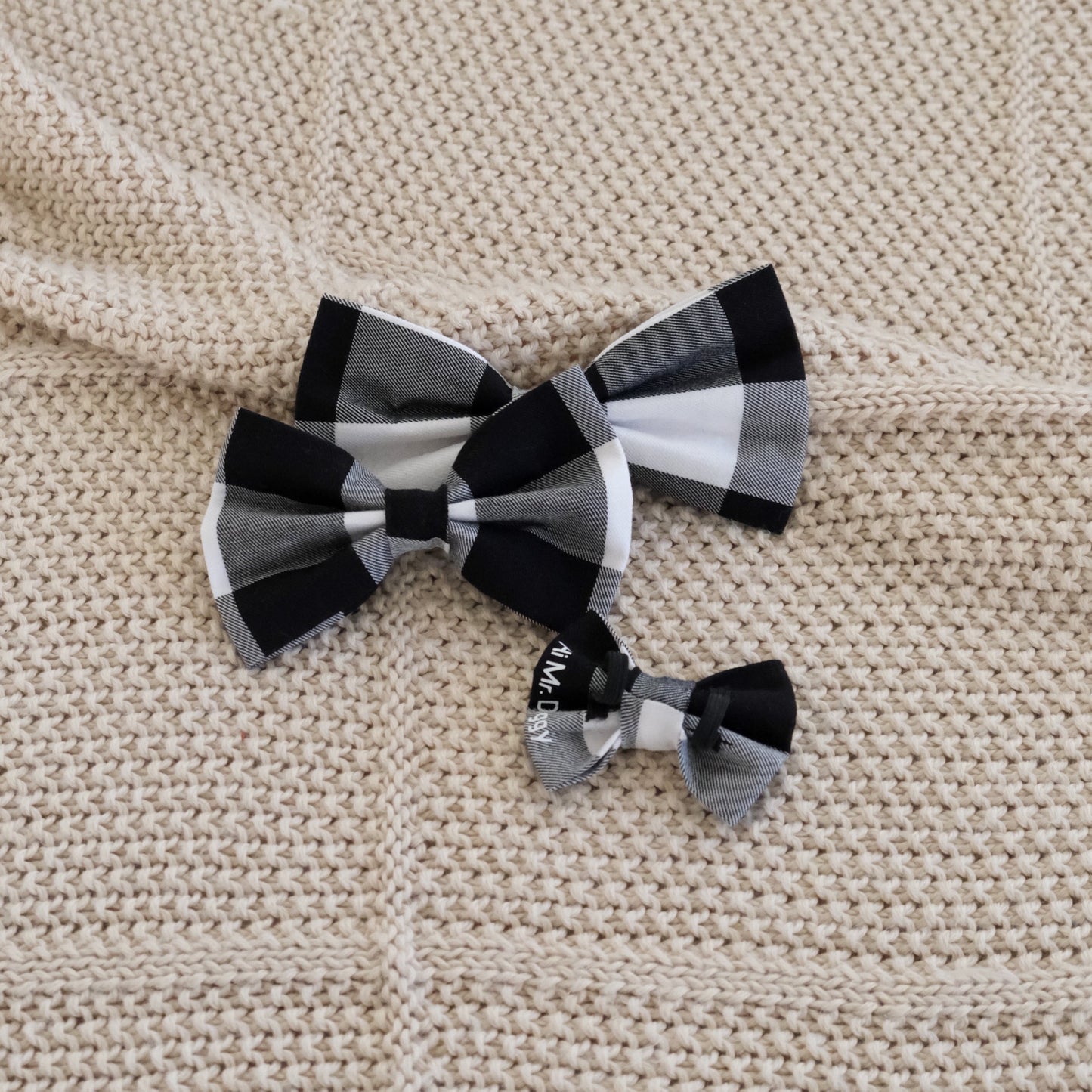 Black Plaid Bow Tie